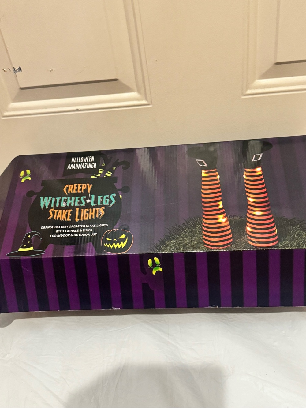 Halloween Creepy Witches Legs Stake Lights. See pictures 3 AA Batteries not in
